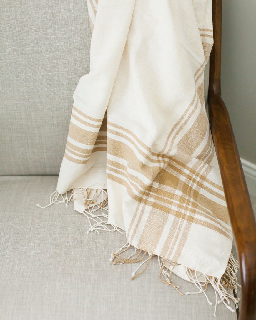 Cabin Hatch Cotton Throw Blanket | Natural Plaid