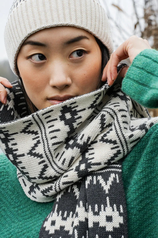 Janie-Sue Organic Cotton Knitted Scarf | Geometric Ivory