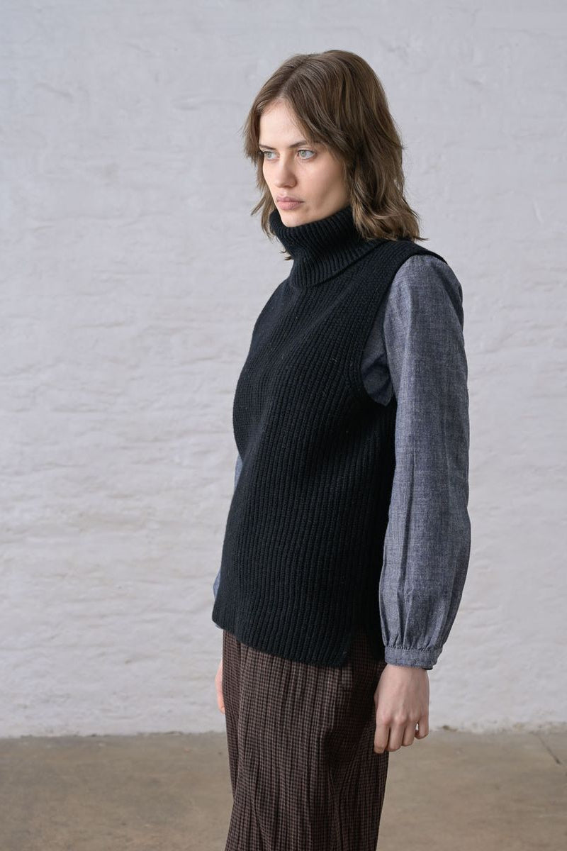 Lisa Knitted T-Neck Vest | Black Wool