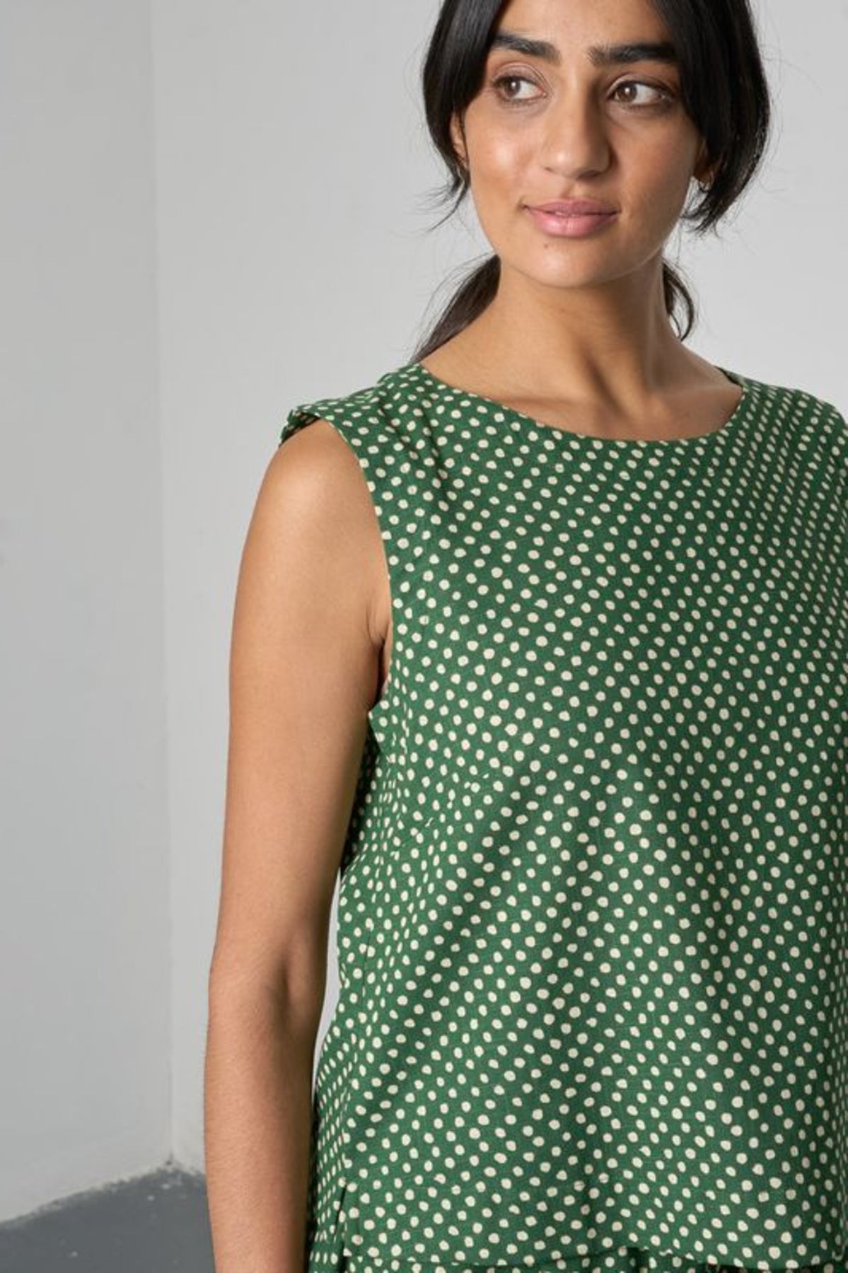 Pippa Sleeveless Top | Dots Green