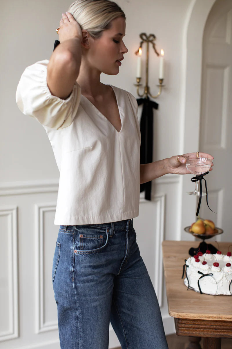 Viscose V Top | White Swan