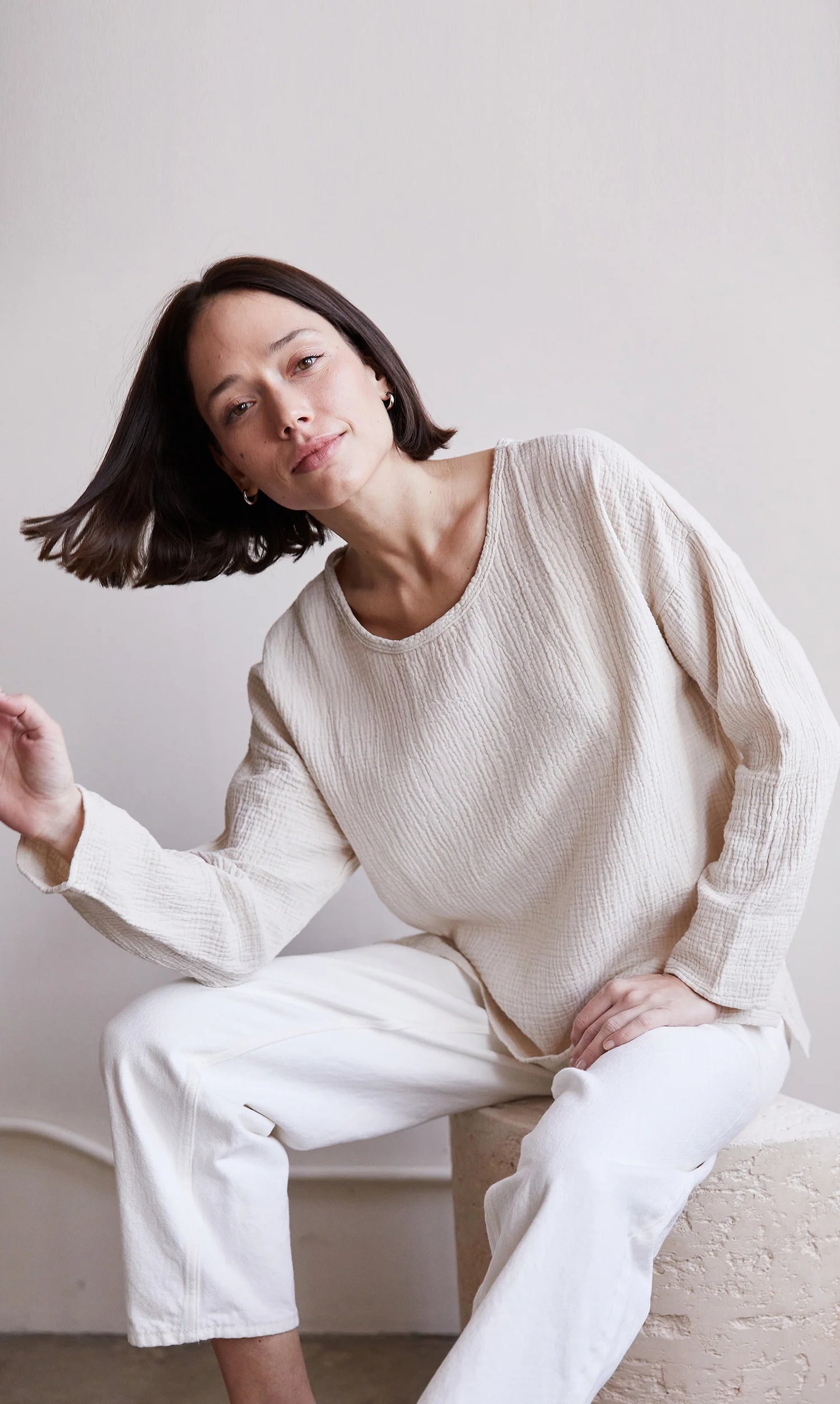 It Is Well LA - Elevated Ethical Basics Made in USA - Organic Gauze Cotton Long Sleeve Hi-Lo Top