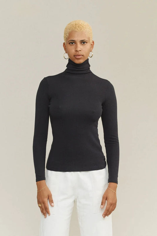 Whidbey Turtleneck | Black Organic