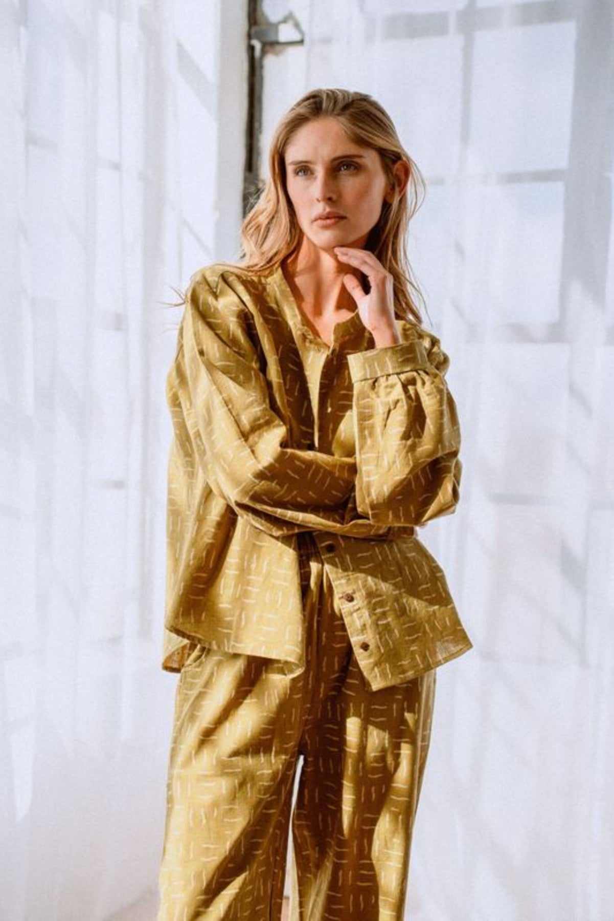 Twiggy Alys Blouse | Olive Cotton