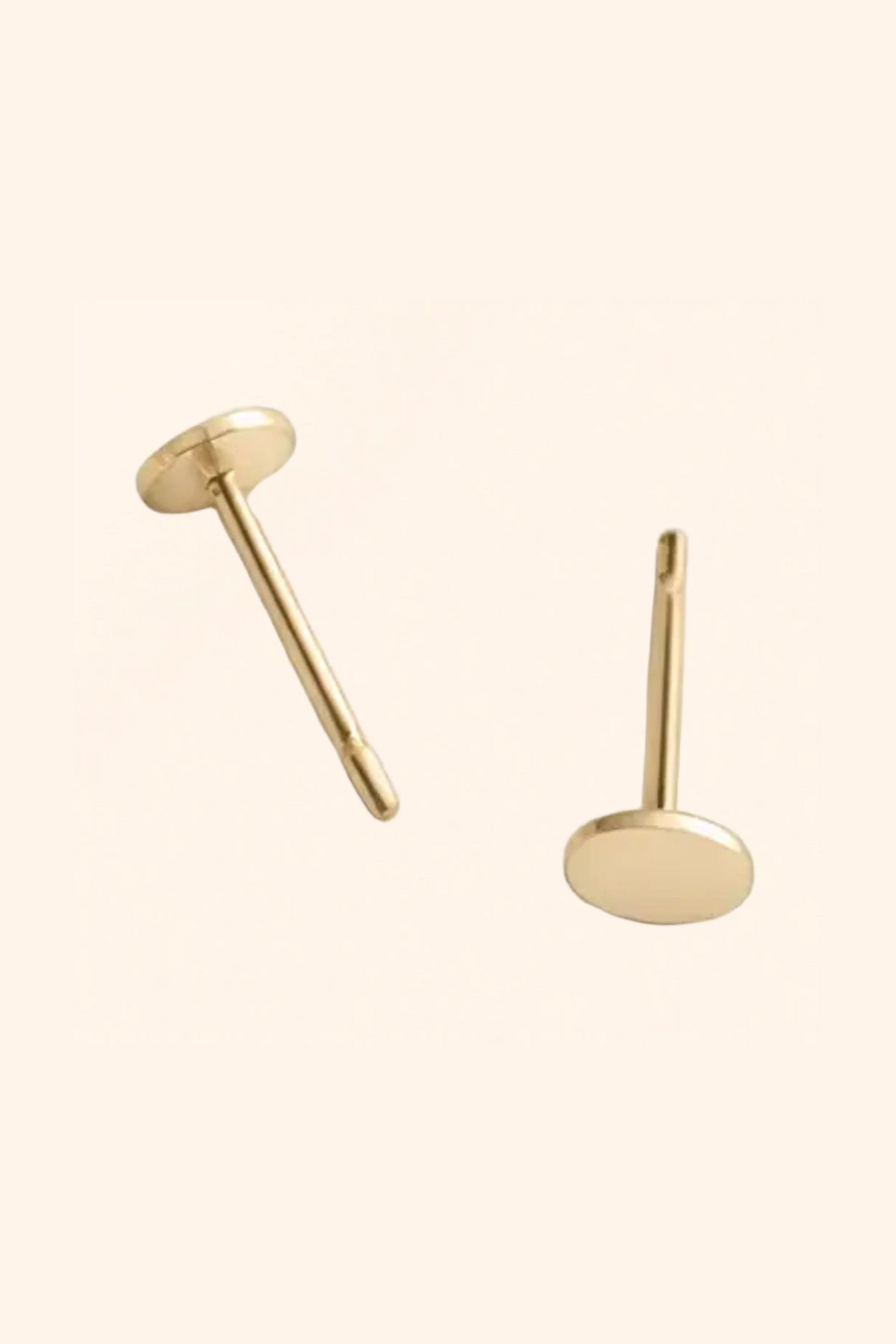 Mia Flat Circle Studs | Gold Fill