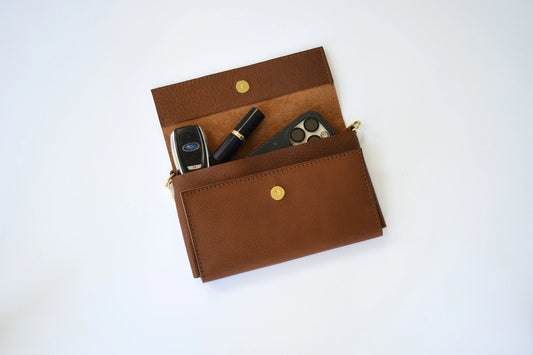 The Daily Clutch | Pebbled Brown