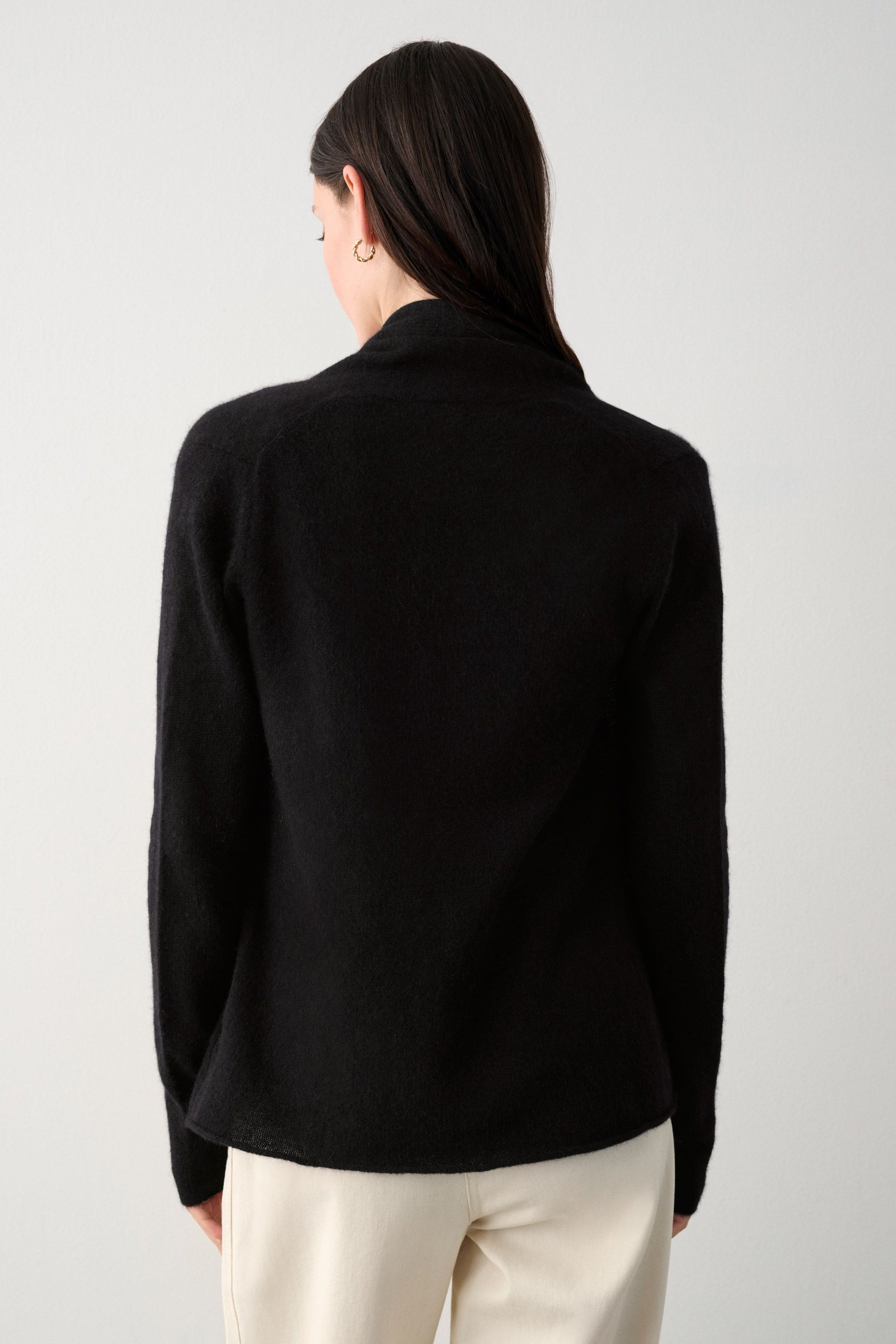 WHITE & WARREN - Women's Sustainable Eco-Friendly Sweaters - Traceable Ethically Sourced Cashmere Cowl Neck Open Cardigan - True Black